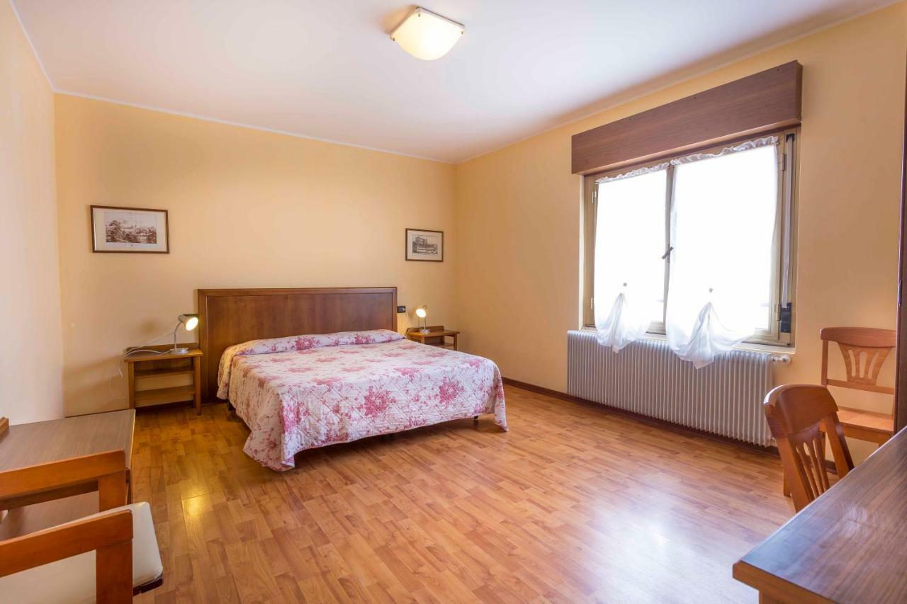 Agriturismo Tenuta Regina - Glamping Luxury Lodges And Apartments Palazzolo dello Stella Luaran gambar